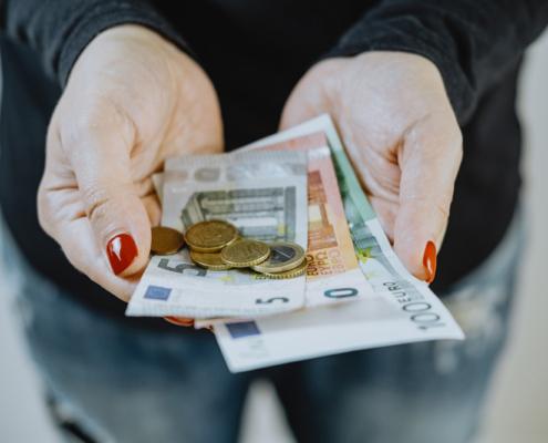 badante anzianità pensione soldi Monza