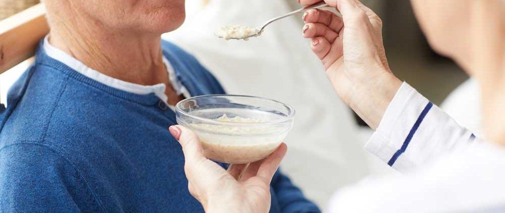 problemi alimentazione badante Monza